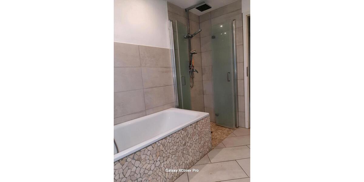 Erdgeschoßwohnung Dassel - 3.5 Zimmer, 92 m&sup2;, 679&euro; | Angebot:24574955