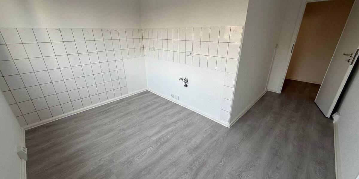 Etagenwohnung Chemnitz Kappel - 4 Zimmer, 90 m&sup2;, 450&euro; | Angebot:26751468