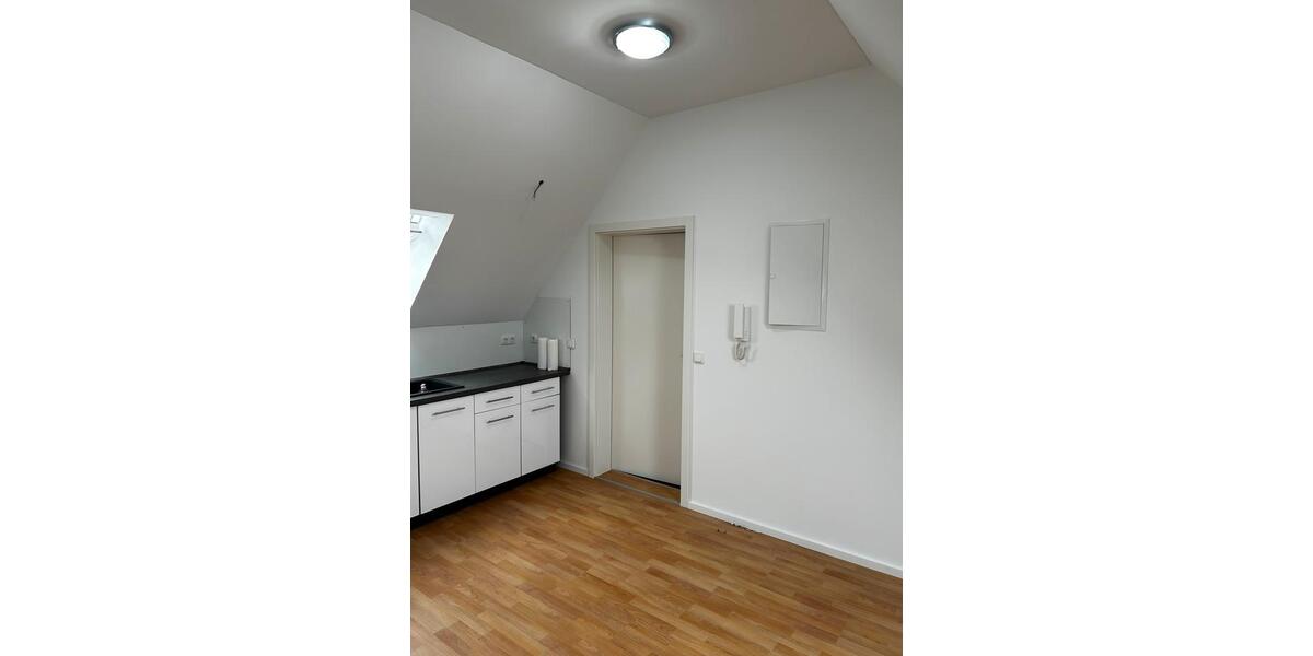 Dachgeschoßwohnung Dillingen an der Donau - 1 Zimmer, 50 m&sup2;, 690&euro; | Angebot:26123053