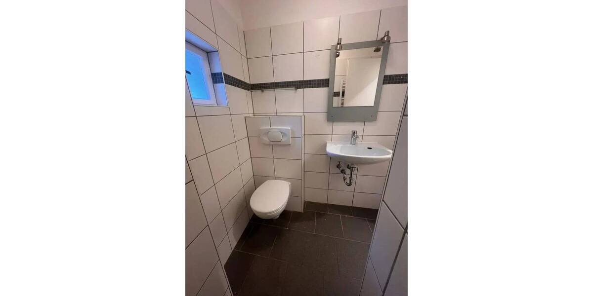Etagenwohnung Berlin Spandau - 1 Zimmer, 40 m&sup2;, 1.000&euro; | Angebot:25247595