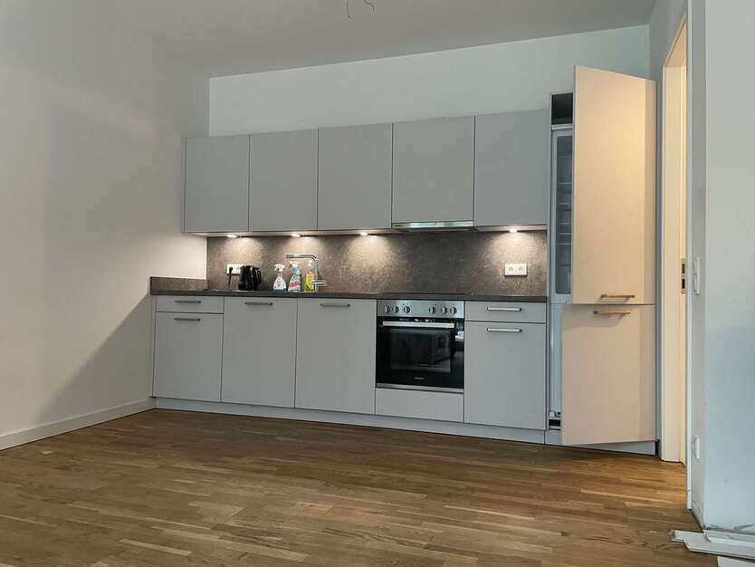 Wohnung zum Mieten in Berlin 1.432 € 71.6 m² 2 zimmer