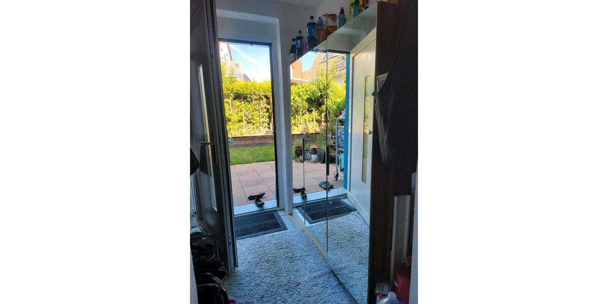 Doppelhaushälfte Lauf an der Pegnitz - 4 Zimmer, 120 m&sup2;, 2.200&euro; | Angebot:24835503