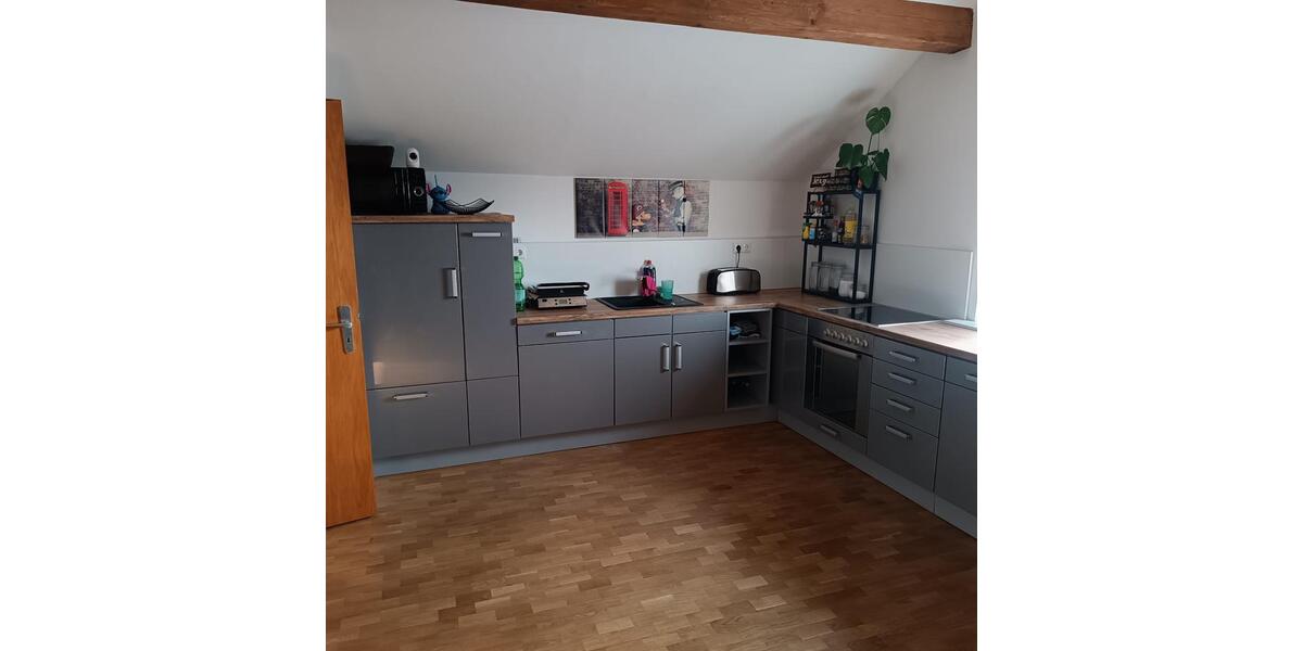 Wohnung im Dachgeschoss 3 zimmer