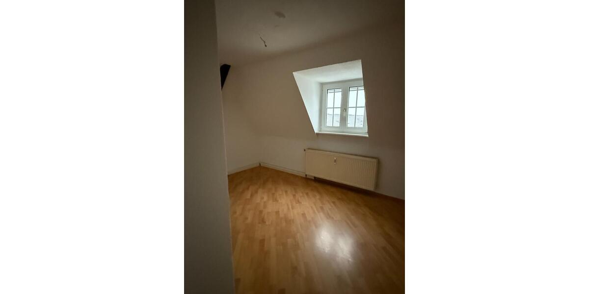 Dachgeschoßwohnung Haan - 2 Zimmer, 41 m&sup2;, 510&euro; | Angebot:25061902