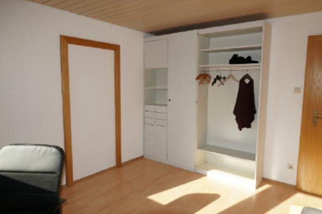 Wohnen auf Zeit Sindelfingen Sindelfingen (Stadt) - 1 Zimmer, 15 m&sup2;, 590&euro; | Angebot:26543640