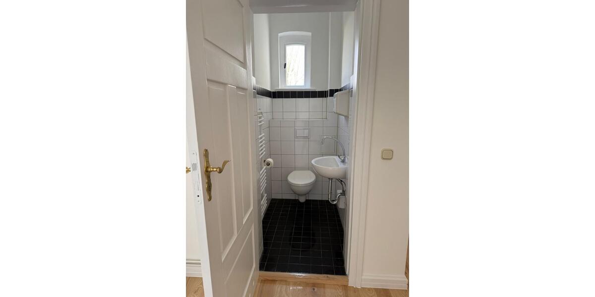 Erdgeschoßwohnung Röbel/Müritz Müritz - 3 Zimmer, 120 m&sup2;, 1.130&euro; | Angebot:26312368