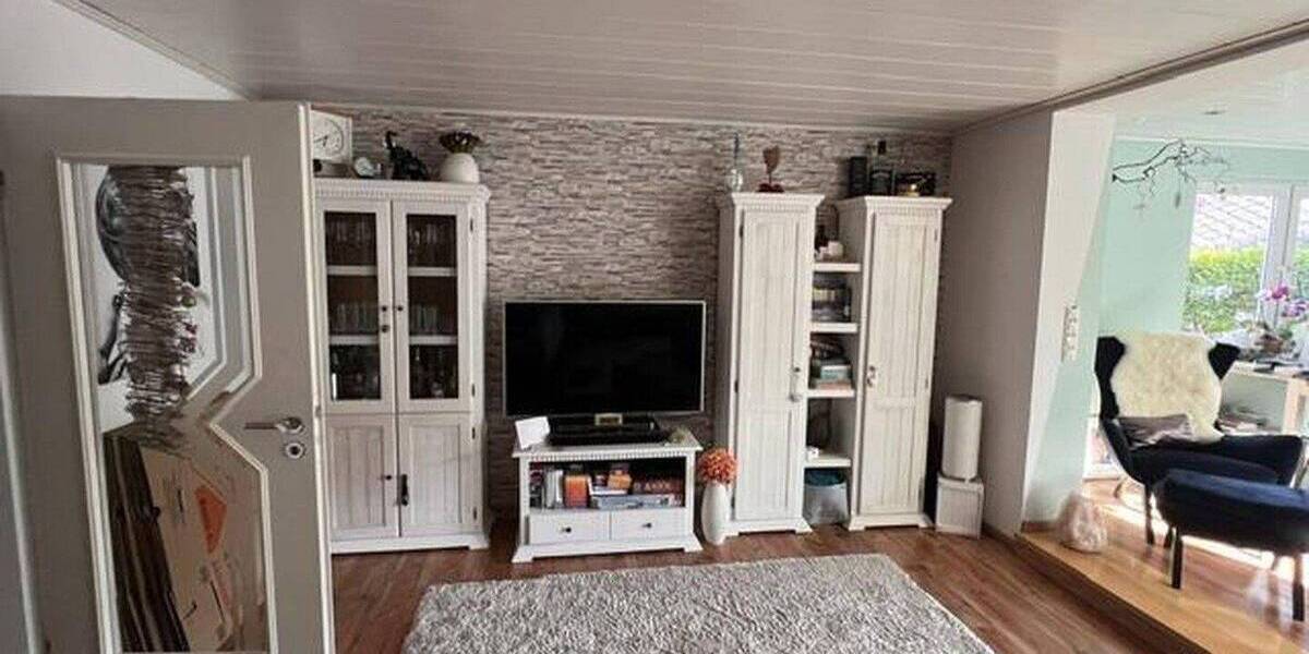 Etagenwohnung Idstein Wörsdorf - 4 Zimmer, 113 m&sup2;, 1.090&euro; | Angebot:26820146