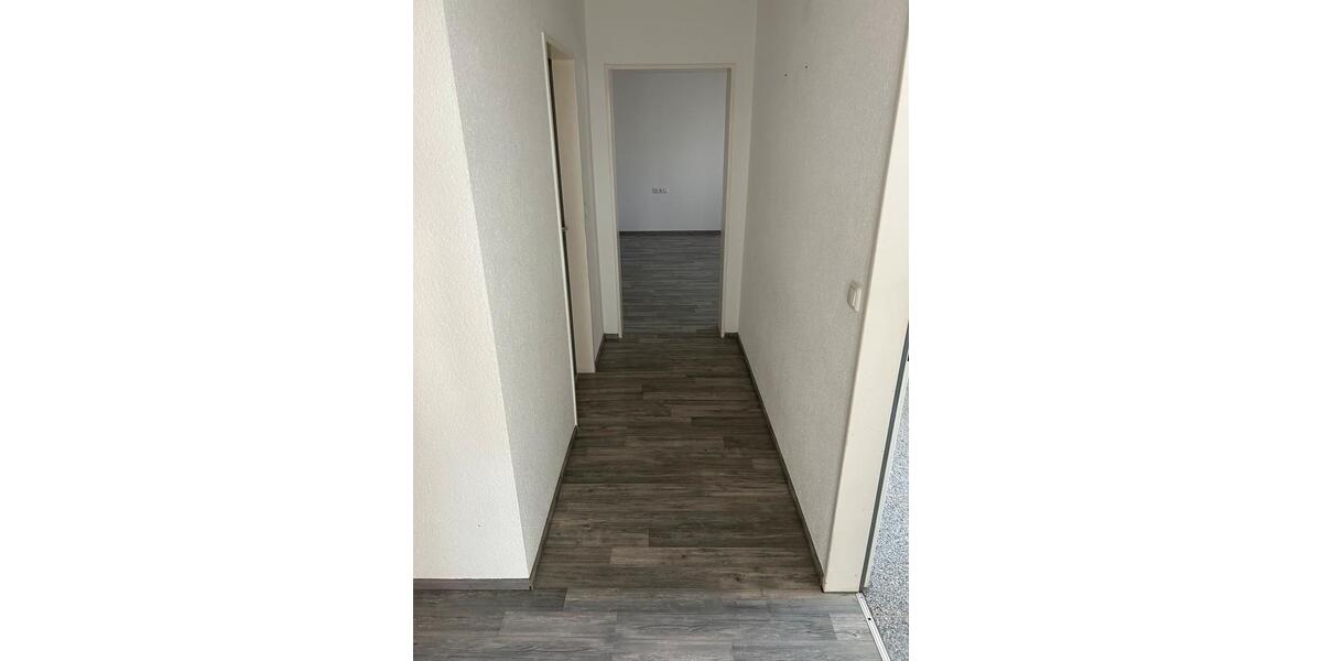 Erdgeschoßwohnung Weinstadt - 3 Zimmer, 83 m&sup2;, 1.200&euro; | Angebot:26593068