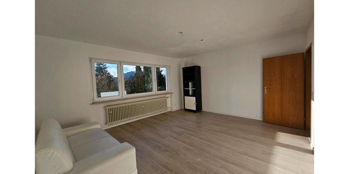 Etagenwohnung Bad Wildungen - 4 Zimmer, 120 m&sup2;, 1.250&euro; | Angebot:24550691