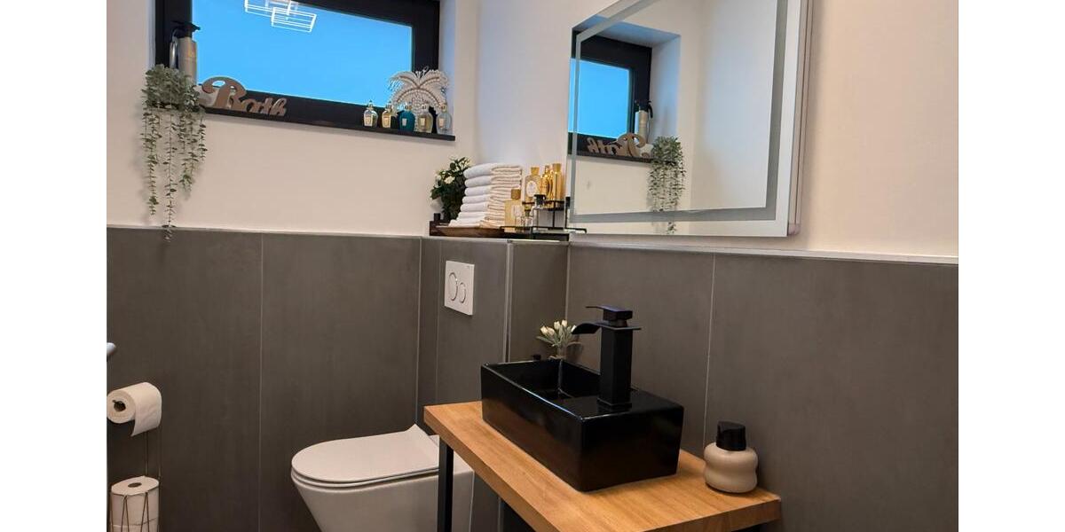Erdgeschoßwohnung Homburg - 3 Zimmer, 122 m&sup2;, 1.450&euro; | Angebot:26097457