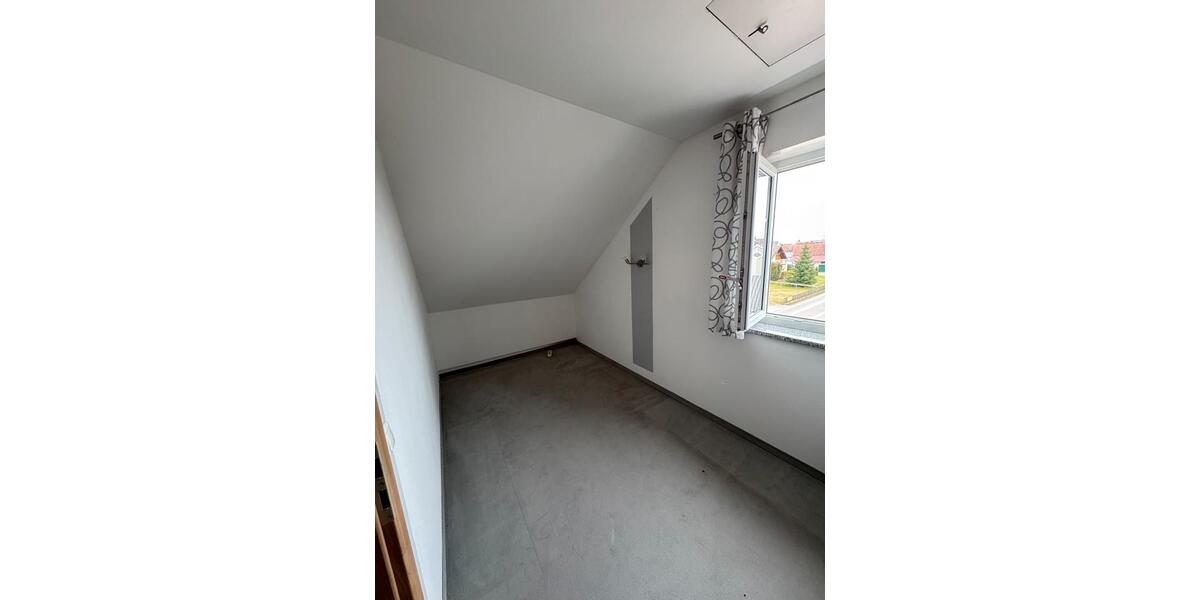 Maisonettenwohnung Aichach - 6 Zimmer, 186 m&sup2;, 2.550&euro; | Angebot:25332283