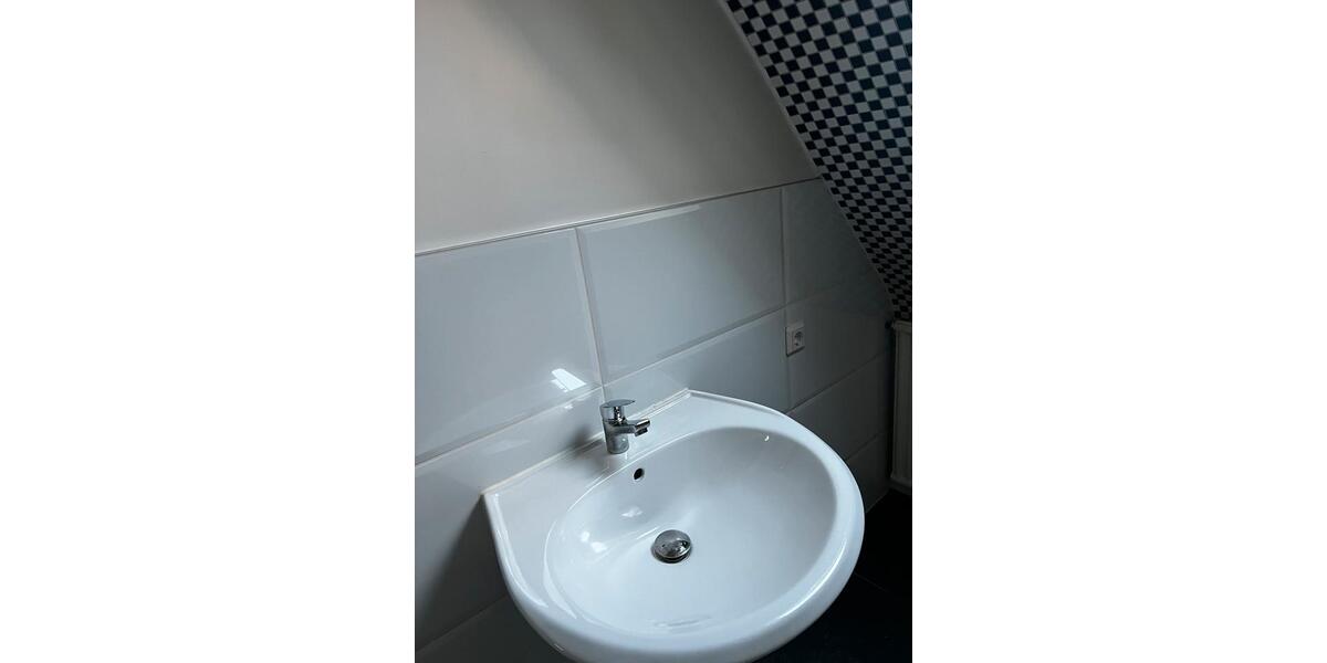 Dachgeschoßwohnung Neunkirchen Kohlhof - 3 Zimmer, 90 m&sup2;, 800&euro; | Angebot:24365434