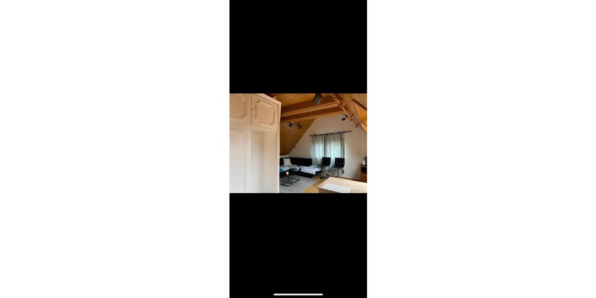 Dachgeschoßwohnung Gerlingen - 2 Zimmer, 50 m&sup2;, 800&euro; | Angebot:25426036