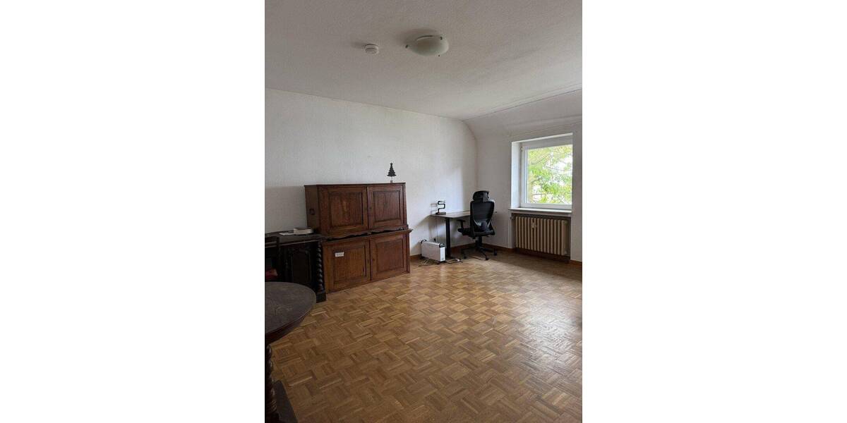 Etagenwohnung Borgholzhausen - 1 Zimmer, 190 m&sup2;, 2.200&euro; | Angebot:26820877