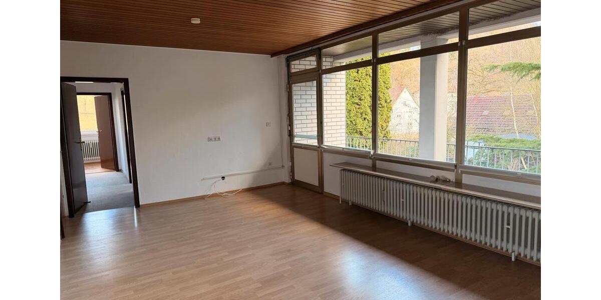 Etagenwohnung Fritzlar - 2.5 Zimmer, 75 m&sup2;, 550&euro; | Angebot:25947872