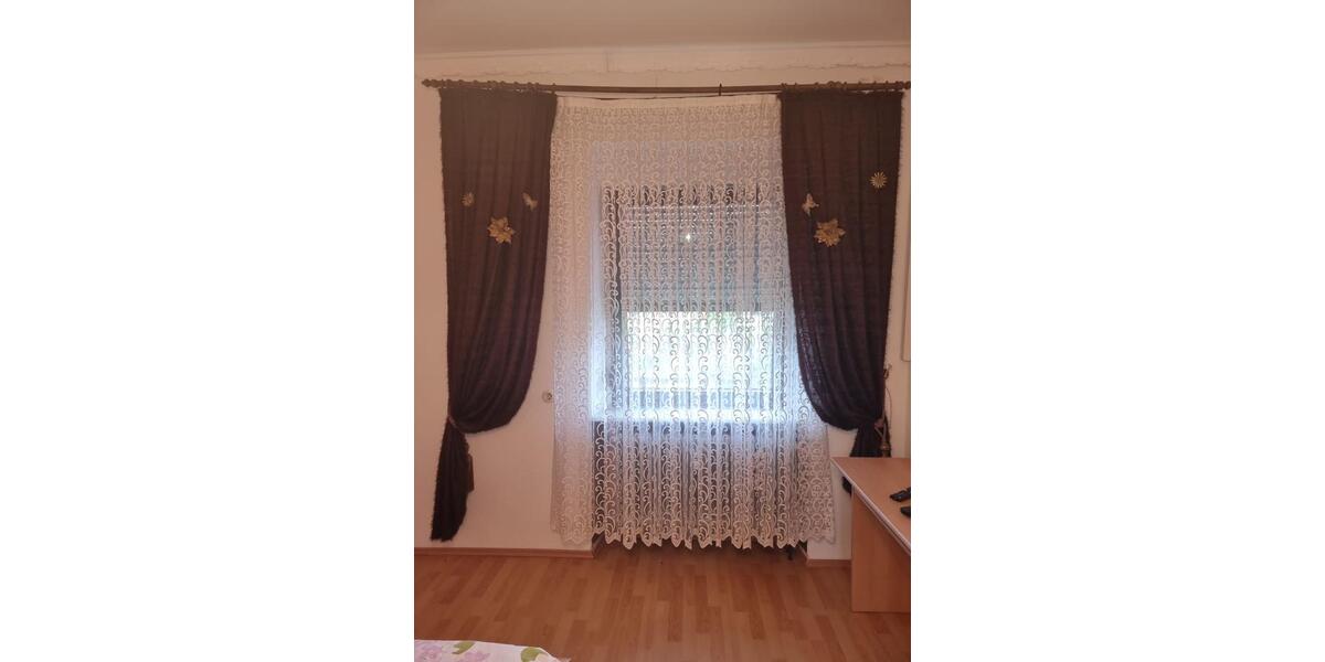 Erdgeschoßwohnung Homburg - 2 Zimmer, 80 m&sup2;, 1.000&euro; | Angebot:26447619