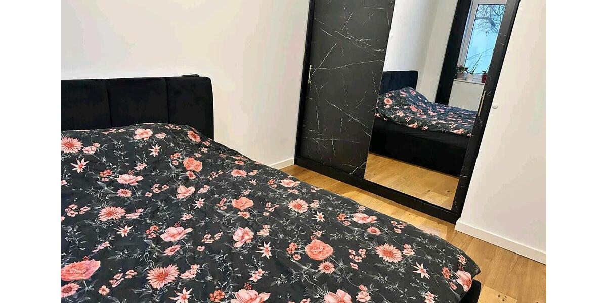 Etagenwohnung Zossen - 2 Zimmer, 51 m&sup2;, 999&euro; | Angebot:25883465