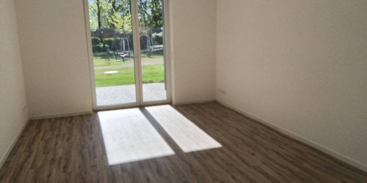 Etagenwohnung Berlin Marzahn - 3 Zimmer, 86 m&sup2;, 1.300&euro; | Angebot:26732014