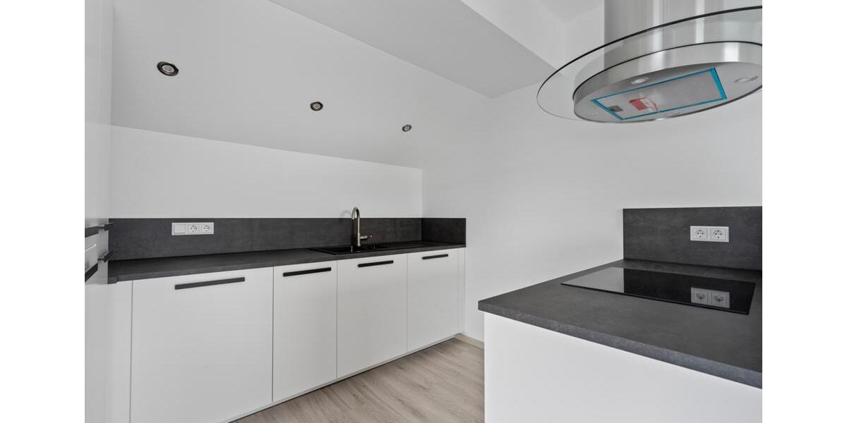 Dachgeschoßwohnung Hepberg - 3 Zimmer, 67 m&sup2;, 830&euro; | Angebot:26232822