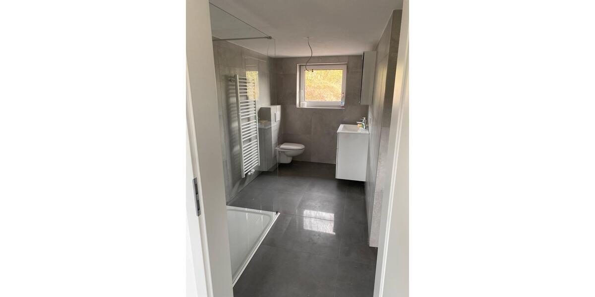 Dachgeschoßwohnung Schwäbisch Gmünd Bargau - 2.5 Zimmer, 90 m&sup2;, 1.200&euro; | Angebot:26038446