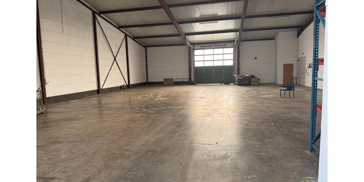 GEWERBE LAGERHALLE & BÜRO * zimmer