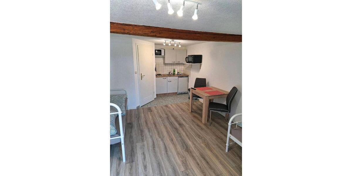 Wohnen auf Zeit Rostock - 10 Zimmer, 150 m&sup2;, 23&euro; | Angebot:26355742
