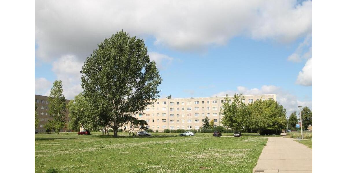 Etagenwohnung Bernburg (Saale) - 4 Zimmer, 64 m&sup2;, 417&euro; | Angebot:26056022