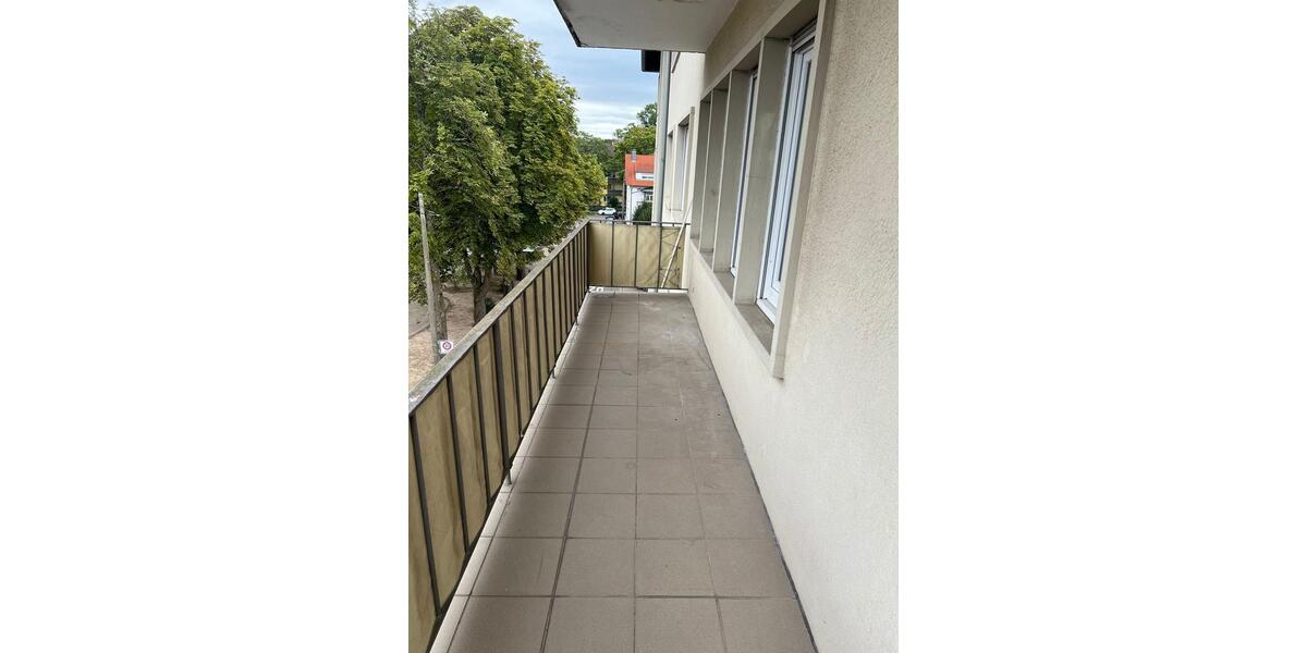 Etagenwohnung Rastatt - 3 Zimmer, 90 m&sup2;, 1.450&euro; | Angebot:26336074