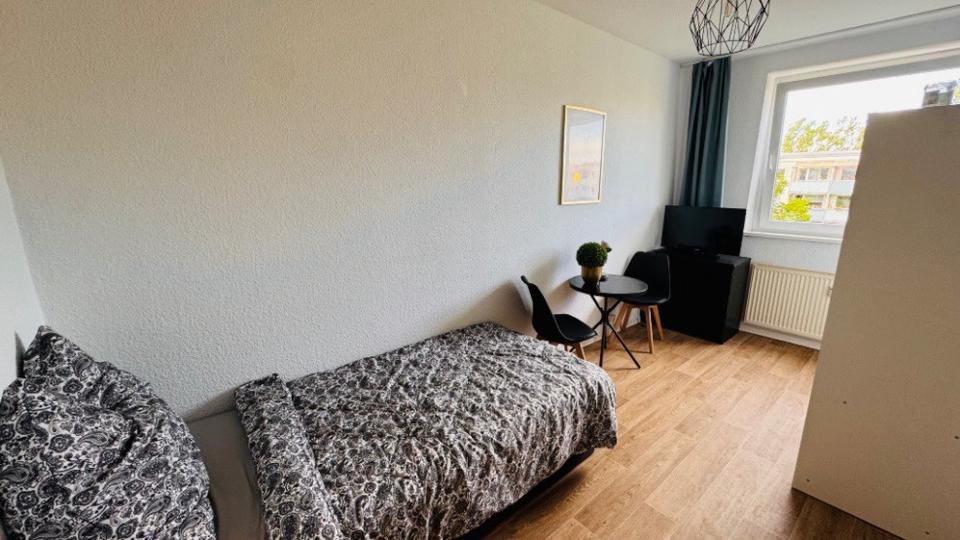 Wohnen auf Zeit Potsdam Drewitz - 3 Zimmer, 61 m&sup2;, 30&euro; | Angebot:25839609