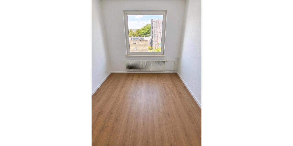 Etagenwohnung Solingen - 2 Zimmer, 55 m&sup2;, 650&euro; | Angebot:26517450
