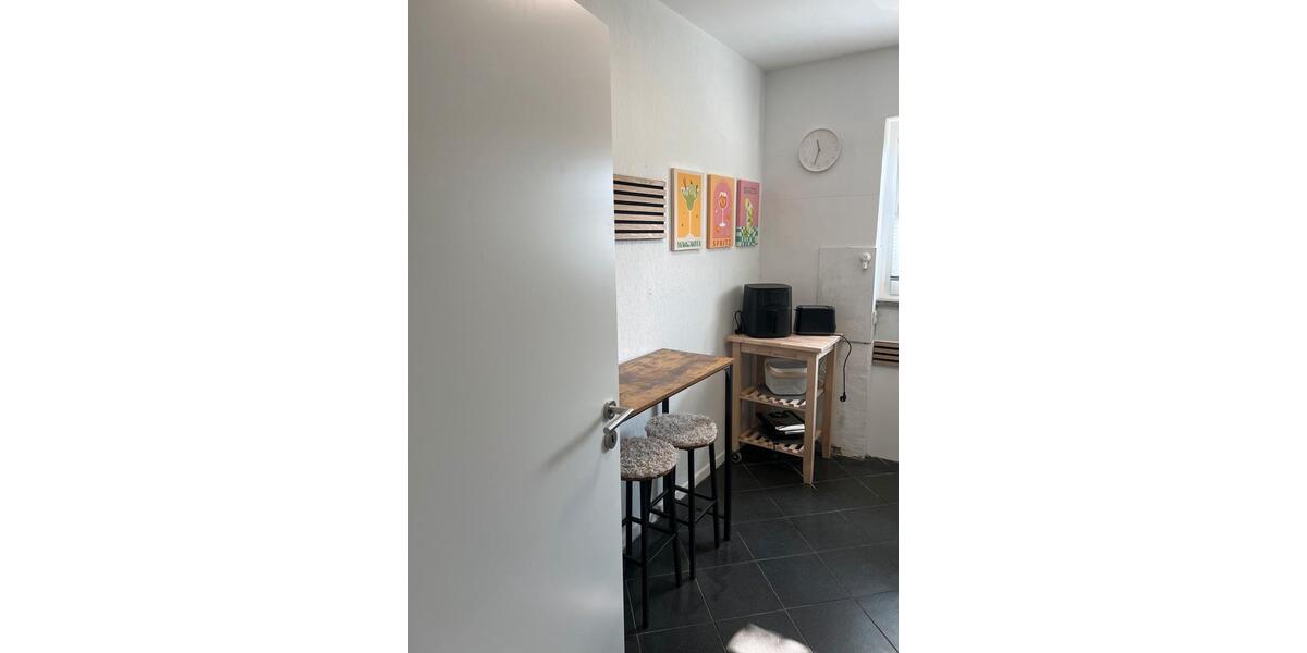 Wohnen auf Zeit Düsseldorf Stadtbezirk 5 - 1 Zimmer, 64 m&sup2;, 700&euro; | Angebot:26512144