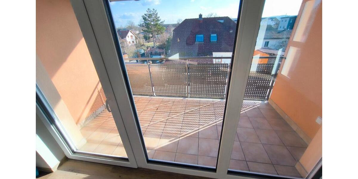 Etagenwohnung Bad Königshofen im Grabfeld - 3 Zimmer, 76 m&sup2;, 750&euro; | Angebot:26278717