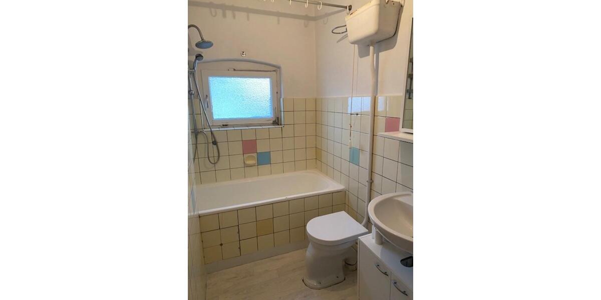 Dachgeschoßwohnung Oldenburg Ziegelhof - 3 Zimmer, 45 m&sup2;, 570&euro; | Angebot:24238058