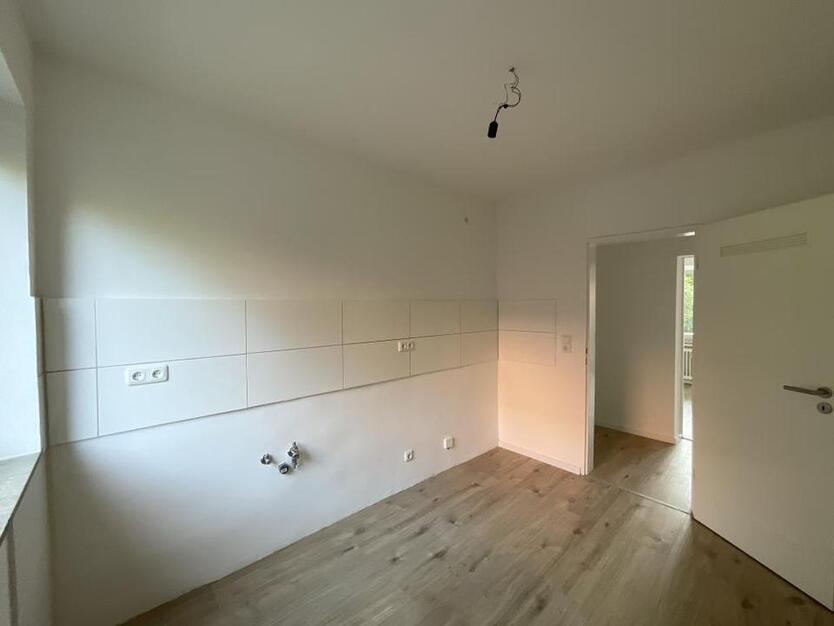 Kurzfristig beziehbare 3-Zimmer-Wohnung mit Balkon! zimmer