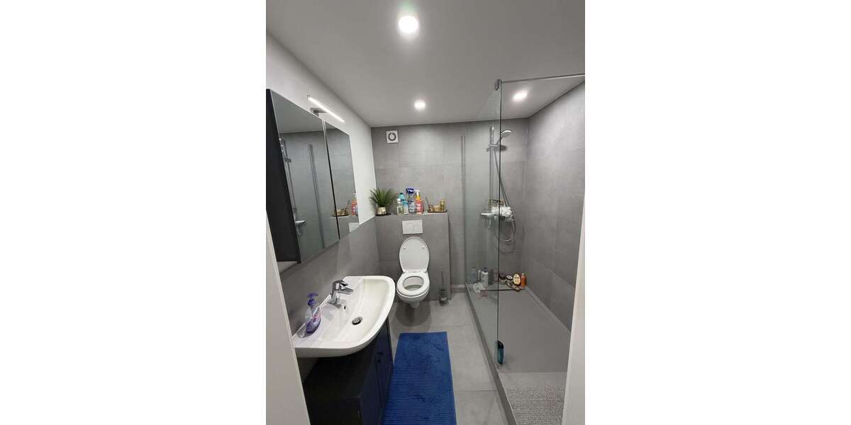 Etagenwohnung Krefeld Dießem - 3 Zimmer, 65 m&sup2;, 680&euro; | Angebot:27032172