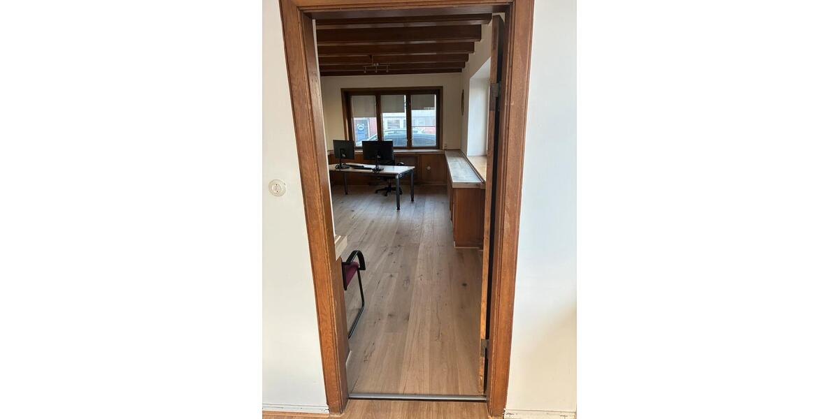 Gewerbeobjekt Laboe - 700&euro; | Angebot:24713028