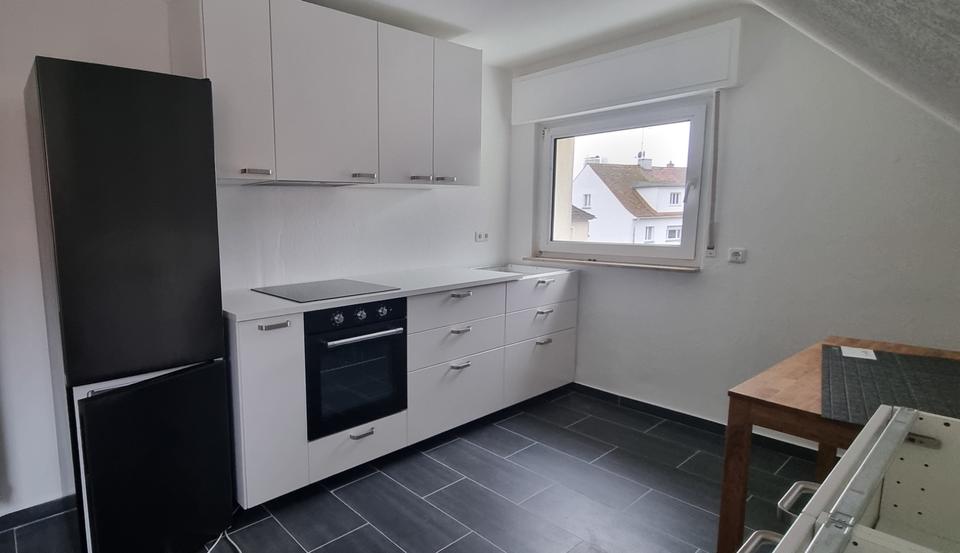 Dachgeschoßwohnung Offenbach am Main Bieber - 2 Zimmer, 50 m&sup2;, 980&euro; | Angebot:24833082