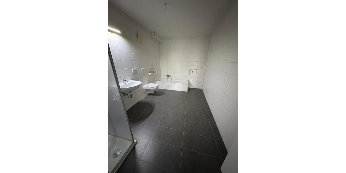 Dachgeschoßwohnung Heringen (Werra) - 2 Zimmer, 67 m&sup2;, 575&euro; | Angebot:25219128