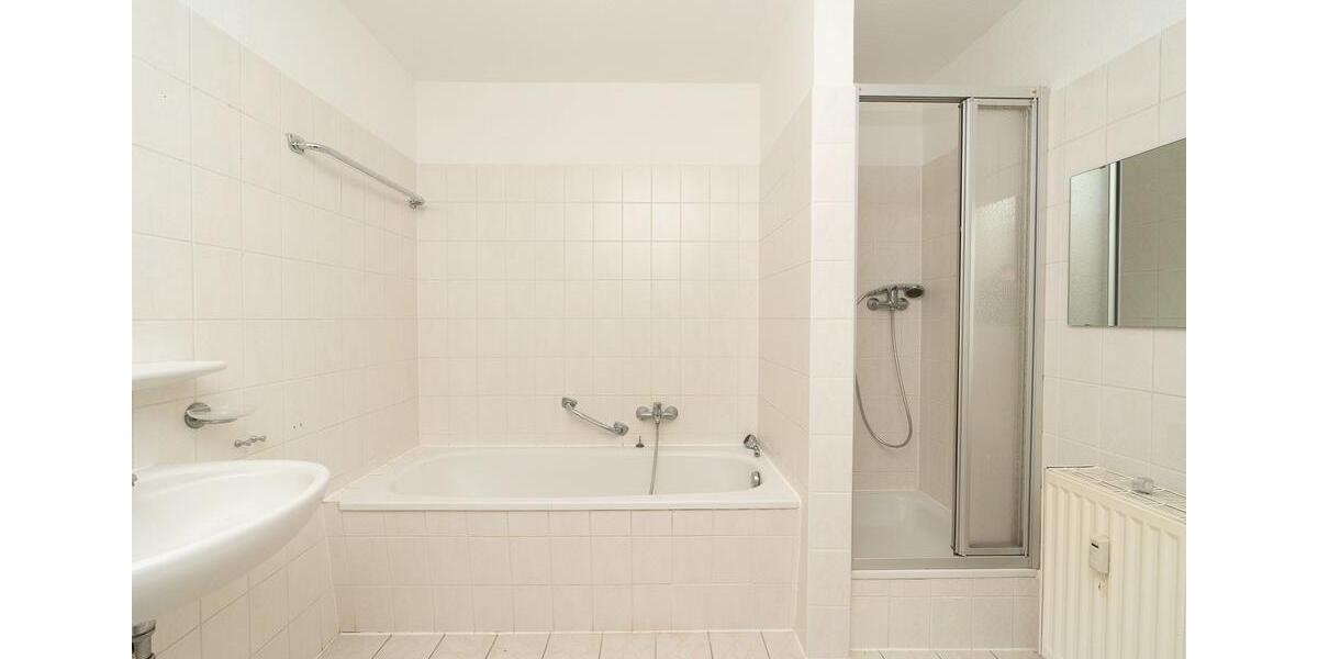 Dachgeschoßwohnung Pulsnitz - 4 Zimmer, 93 m&sup2;, 850&euro; | Angebot:23571123