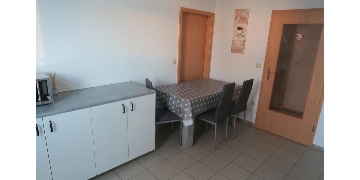 Erdgeschoßwohnung Warburg - 3 Zimmer, 75 m&sup2;, 500&euro; | Angebot:26196148