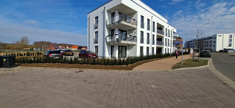 Etagenwohnung Schwerin Friedrichsthal - 2 Zimmer, 70 m&sup2;, 1.050&euro; | Angebot:25591920