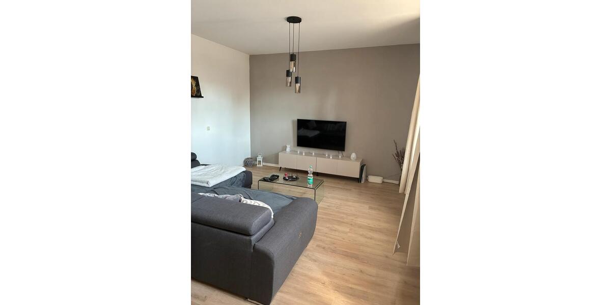 Erdgeschoßwohnung Nienburg (Saale) - 3 Zimmer, 81 m&sup2;, 680&euro; | Angebot:25853796