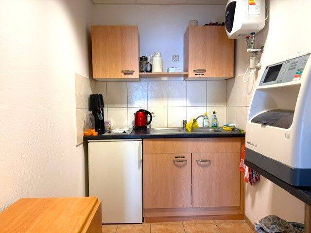 Gewerbeobjekt Güstrow - 1 Zimmer, 32 m&sup2;, 320&euro; | Angebot:25706217