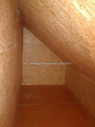 Dachgeschoßwohnung Bismark (Altmark) Badingen - 3 Zimmer, 82 m&sup2;, 560&euro; | Angebot:24846313