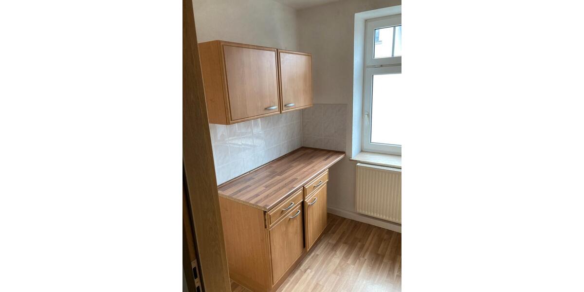 Etagenwohnung Ellefeld - 2 Zimmer, 40 m&sup2;, 230&euro; | Angebot:26194747