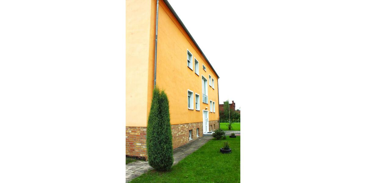 Erdgeschoßwohnung Forst (Lausitz) - 3 Zimmer, 107 m&sup2;, 610&euro; | Angebot:25339006