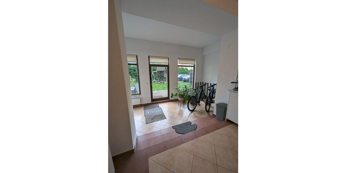 Hochparterre Delitzsch - 4 Zimmer, 143 m&sup2;, 1.299&euro; | Angebot:26630148