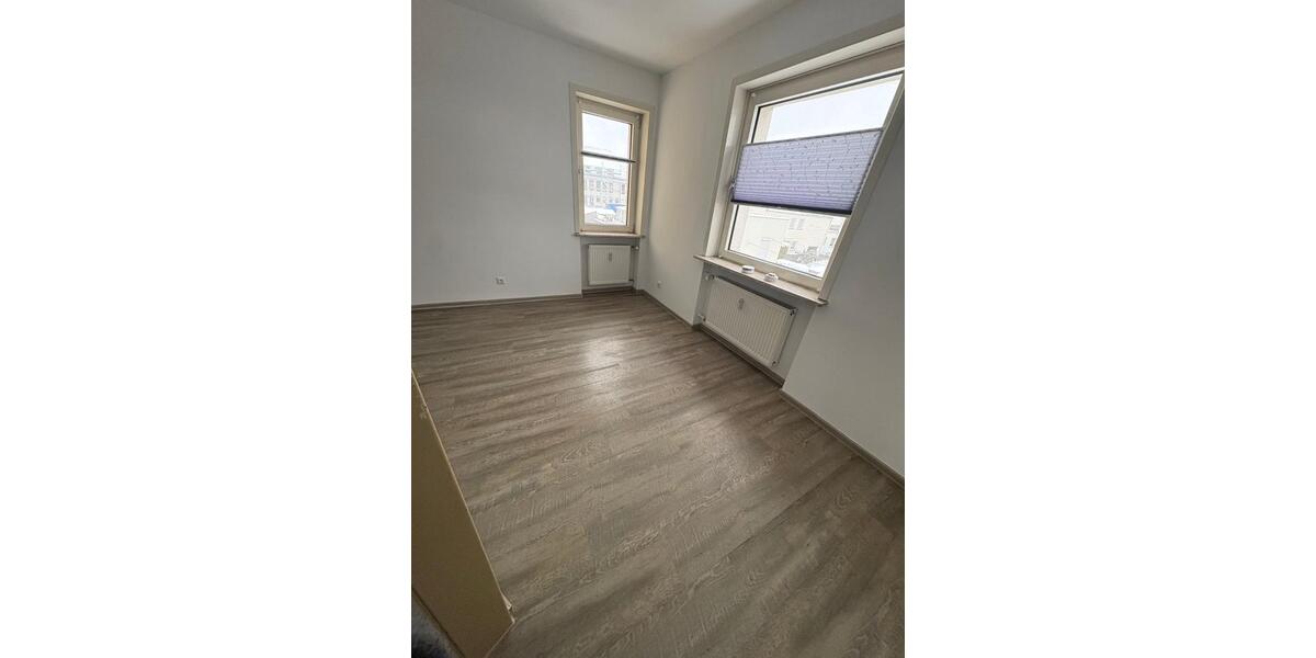 Etagenwohnung Marktredwitz - 3 Zimmer, 94 m&sup2;, 600&euro; | Angebot:24752276