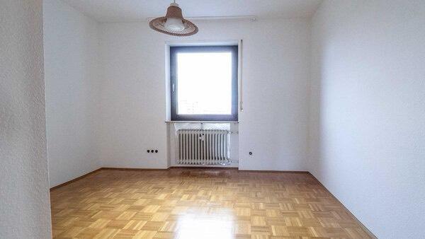 Etagenwohnung Würzburg - 3 Zimmer, 90 m&sup2;, 1.300&euro; | Angebot:26461894