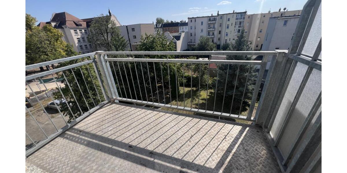 Wintergarten und Balkon! Schöne 3-Raum Wohnung in Gera Debschwitz - Etagenwohnung Gera Debschwitz | Angebot:26744942